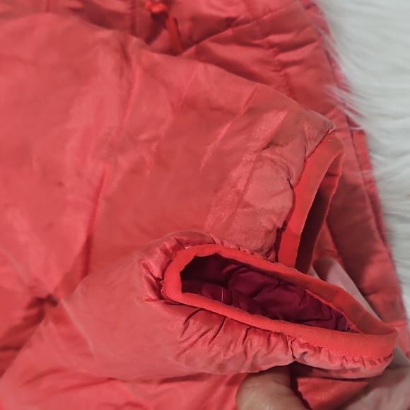 The North Face Pink Puffer Jacket Size S - Picture 2 of 11